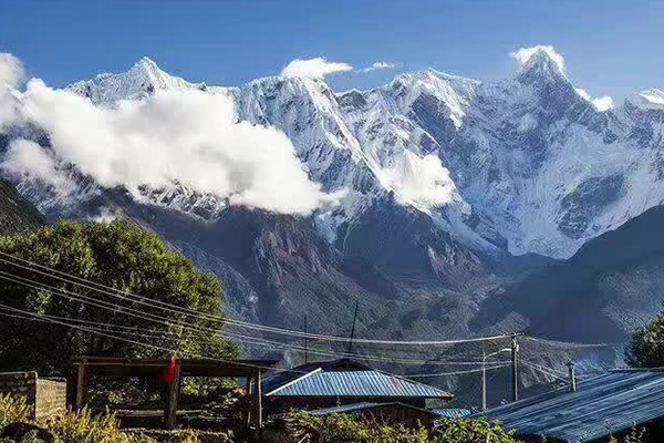 拉薩-林芝-巴松錯-南伊溝-大峽谷-篝火5晚6日
