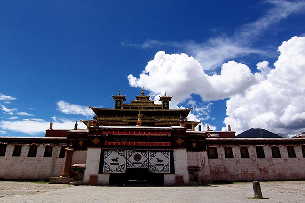 山南-桑耶寺-桑耶沙丘-雍布拉康(遠觀)-昌珠寺1日游