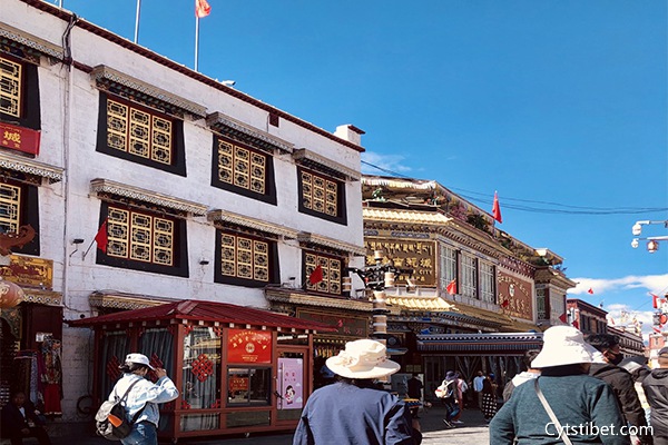 西藏游玩多少錢