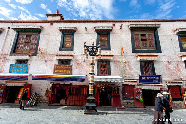 6月份去西藏旅游