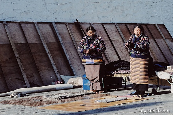 去拉薩旅游