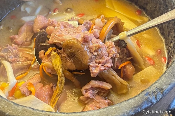 襄陽(yáng)去西藏旅游一星期大概費(fèi)用好多