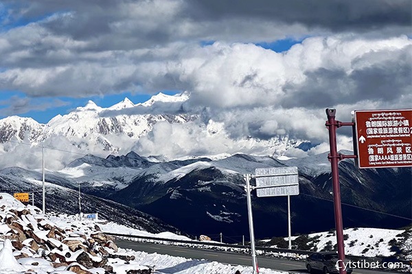 幾月份去西藏能遇到雪