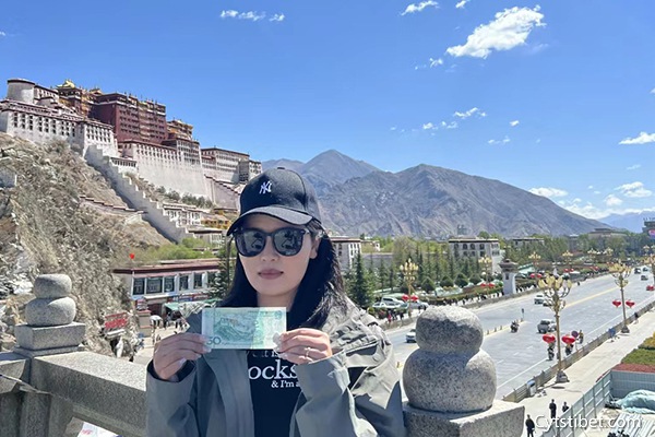 武漢到拉薩旅游跟團(tuán)要多少錢