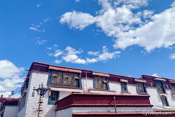 西藏旅行一周多少錢