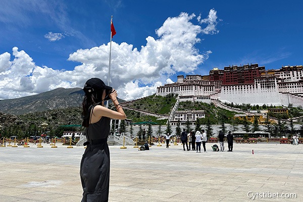杭州到西藏玩一個星期需要多少錢