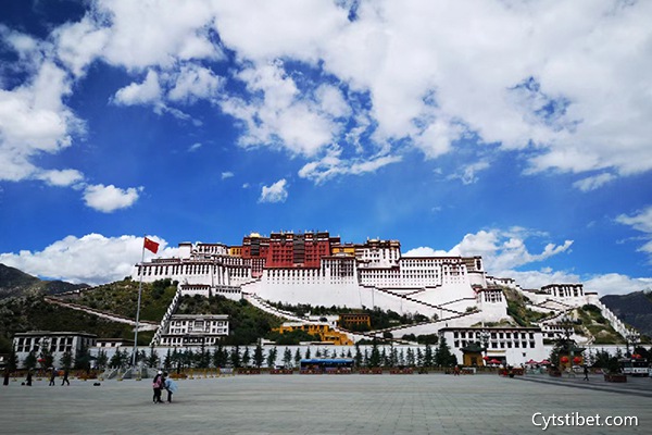 西藏七天旅游花費多少